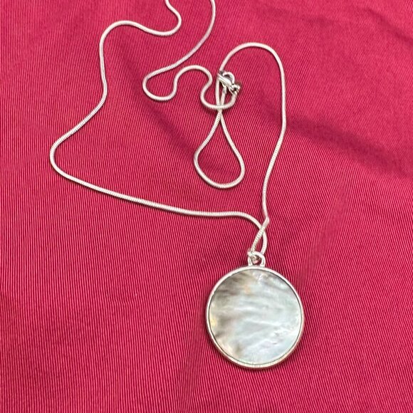 Anne Klein II Silver-Tone Chain & Mother of Pearl Pendant Necklace - Picture 1 of 13